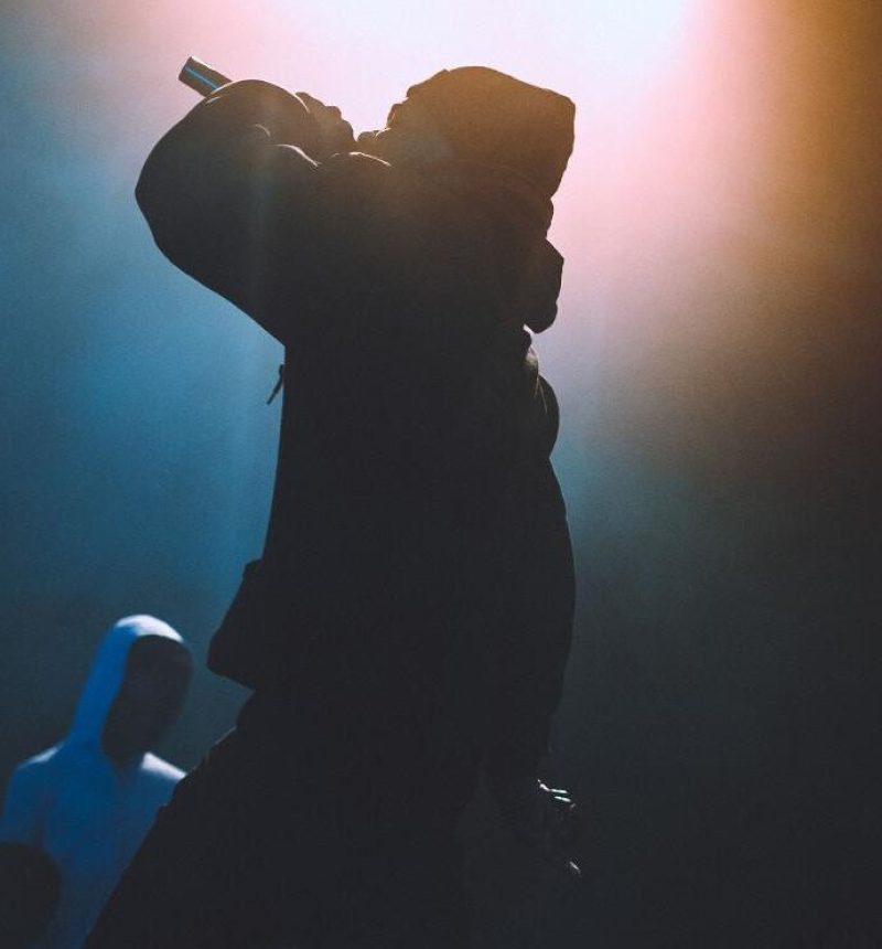 unsplash_X2reytV0chs_rap concert