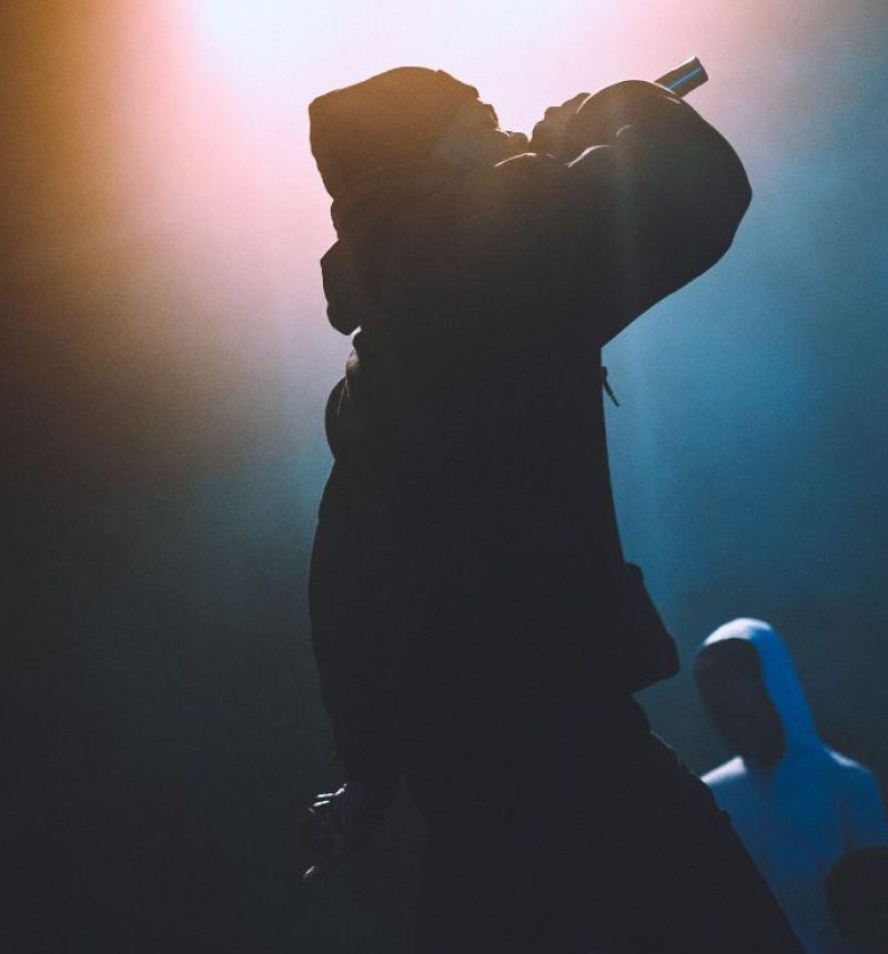 unsplash_X2reytV0chs_rap concert